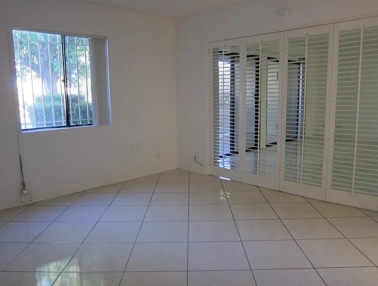 2053 N Via Miraleste #914 - Photo 4 of 13