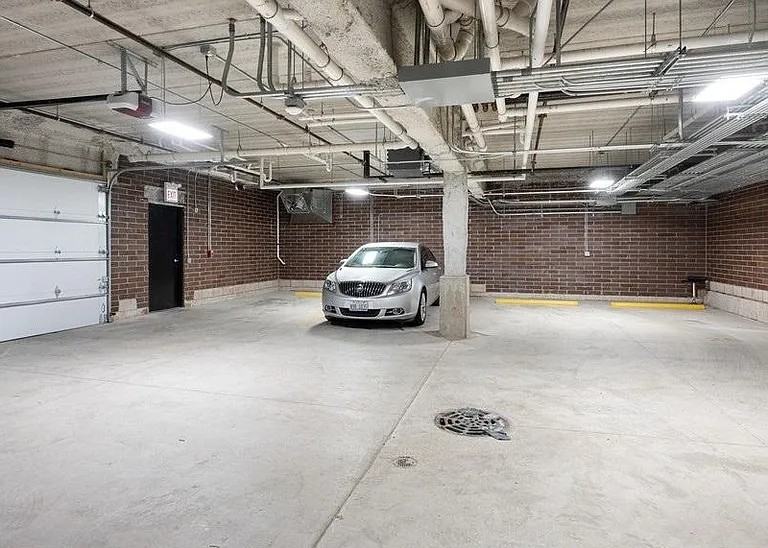 3728 N Lake Shore Dr #402 - Photo 4 of 13