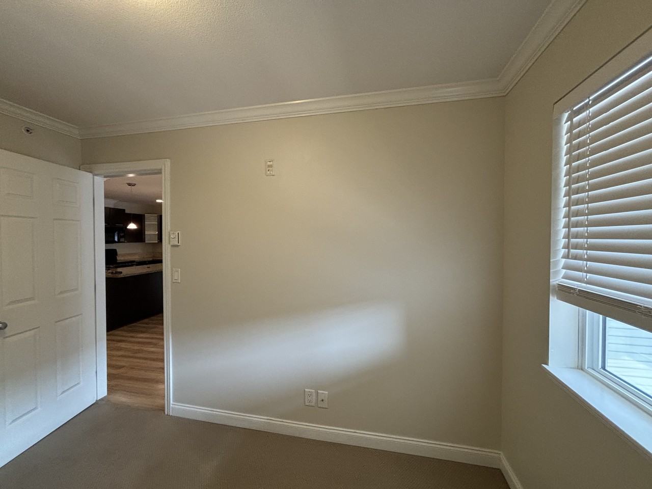 3209 198 St - Photo 6 of 15