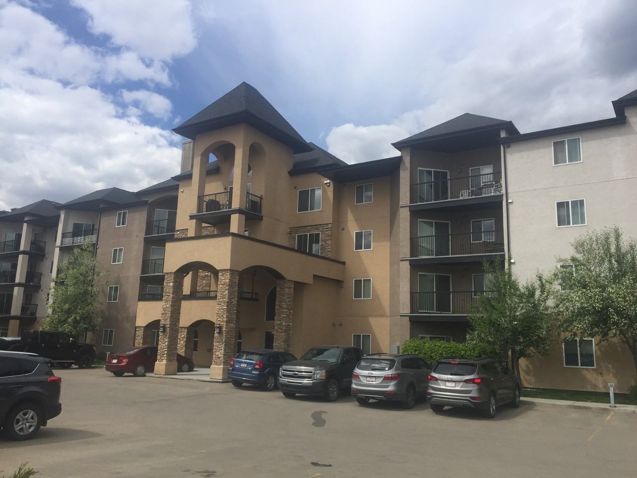 14501 125 St Nw - Photo 2 of 17