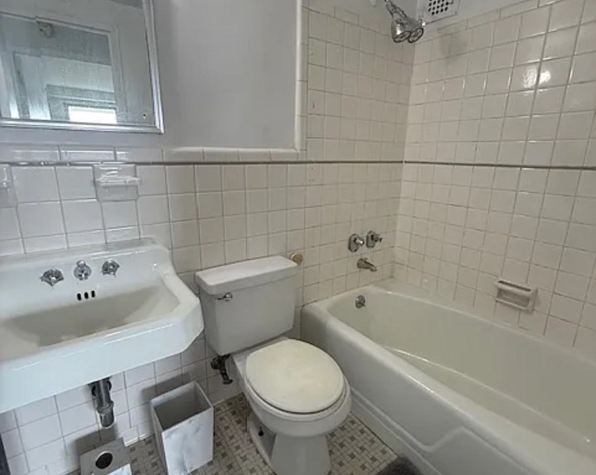 6115 97th St - Photo 6 of 6