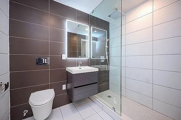 1238 63rd St - Photo 3 of 7