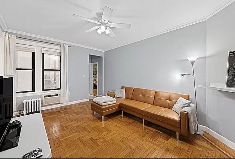 230 E 71st St #2A - Photo 2 of 8