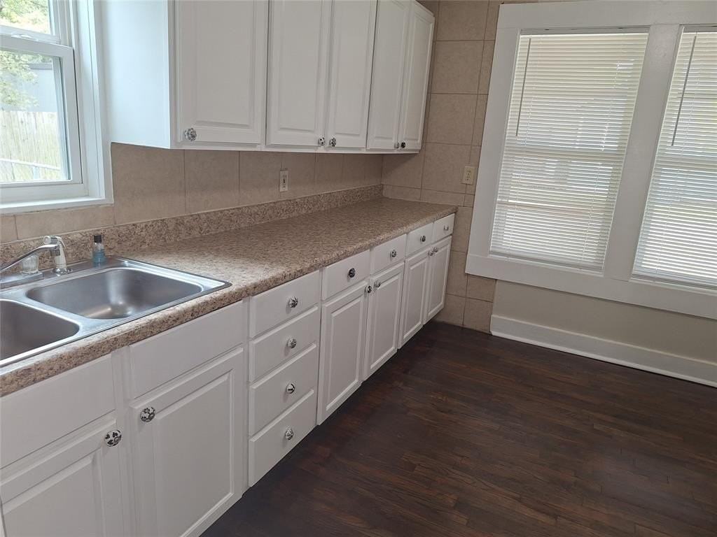 506 E Main St - Photo 6 of 13