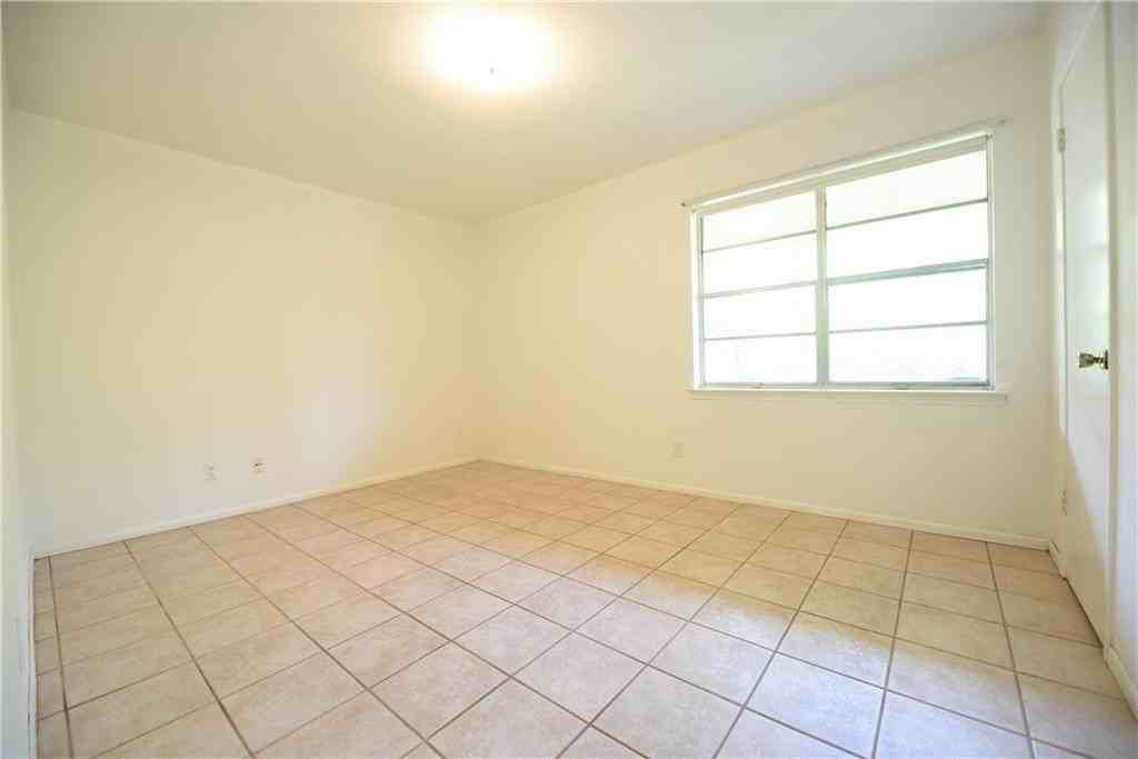 1137 Haines Ave #1137 - Photo 5 of 9