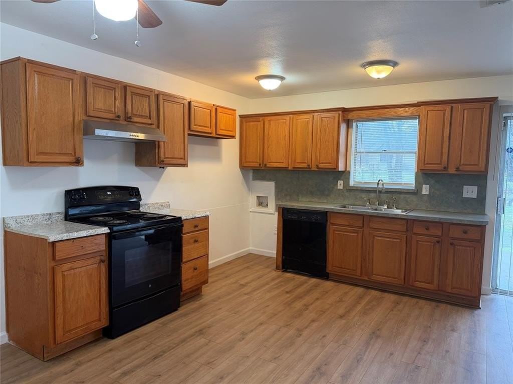 3353 Westminster Dr - Photo 4 of 10