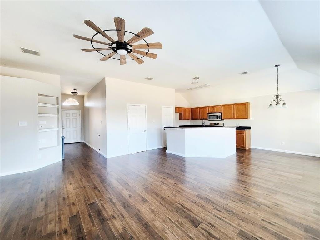 1306 Angel Fire Dr - Photo 6 of 24