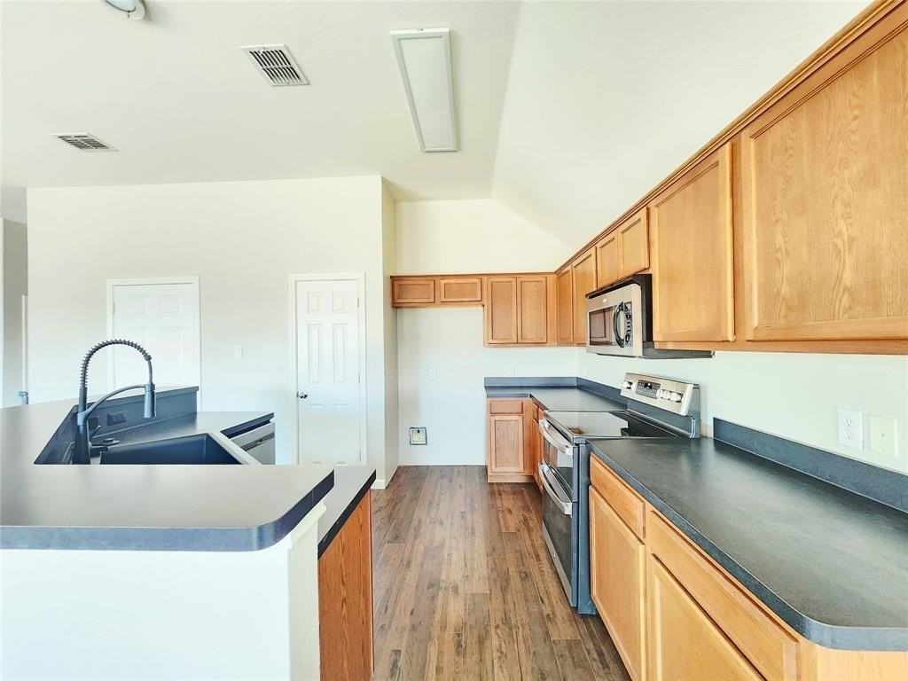 1306 Angel Fire Dr - Photo 7 of 24