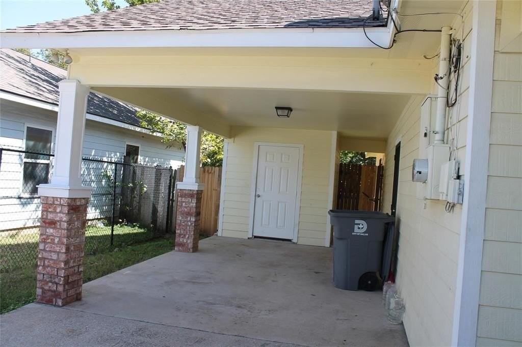 4518 Hamilton Ave - Photo 3 of 24