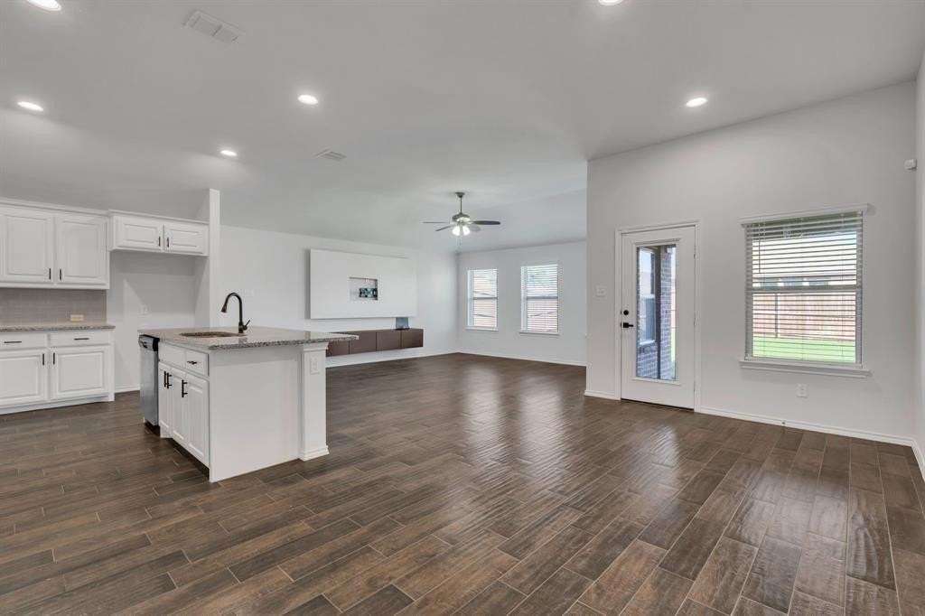 11605 Alpine Springs Dr - Photo 4 of 27