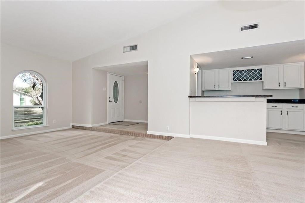 5000 Goodwin Dr - Photo 4 of 16