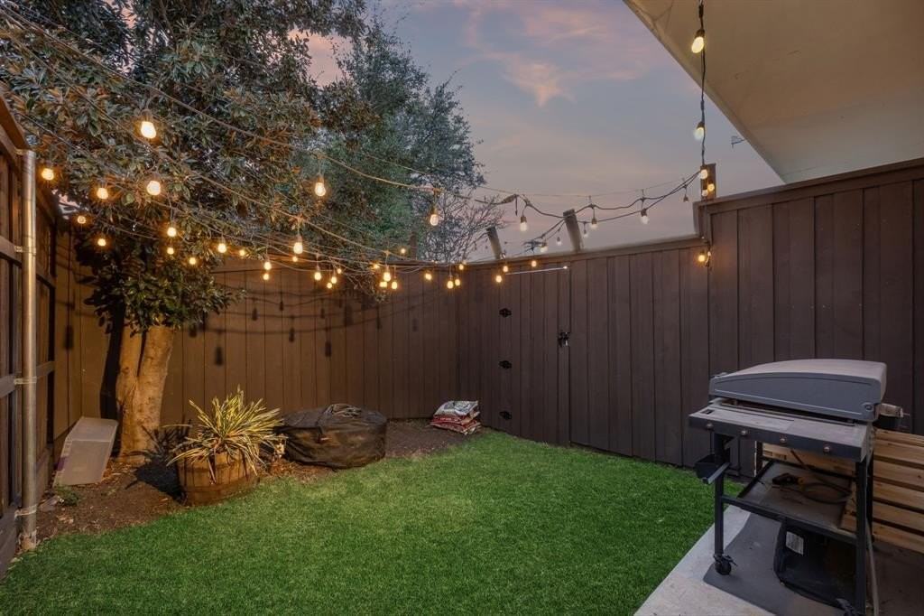 5816 Orchid Ln - Photo 3 of 40