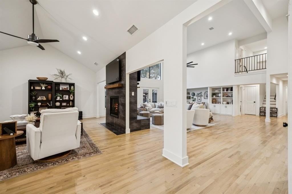 5816 Orchid Ln - Photo 5 of 40