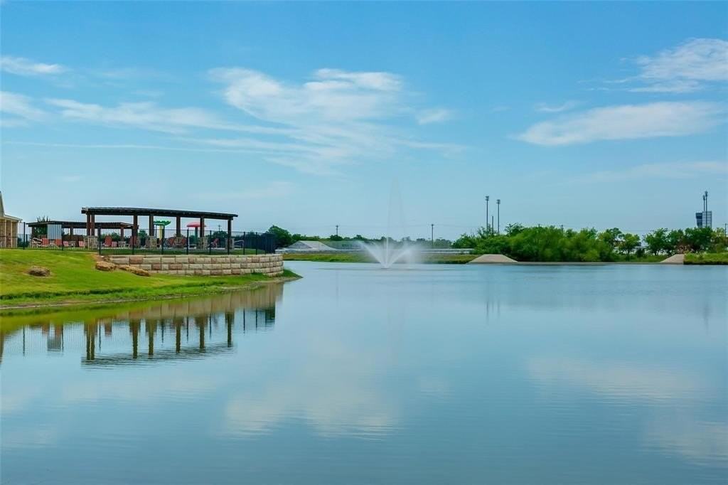 505 Saw Mill Rd - Photo 2 of 30