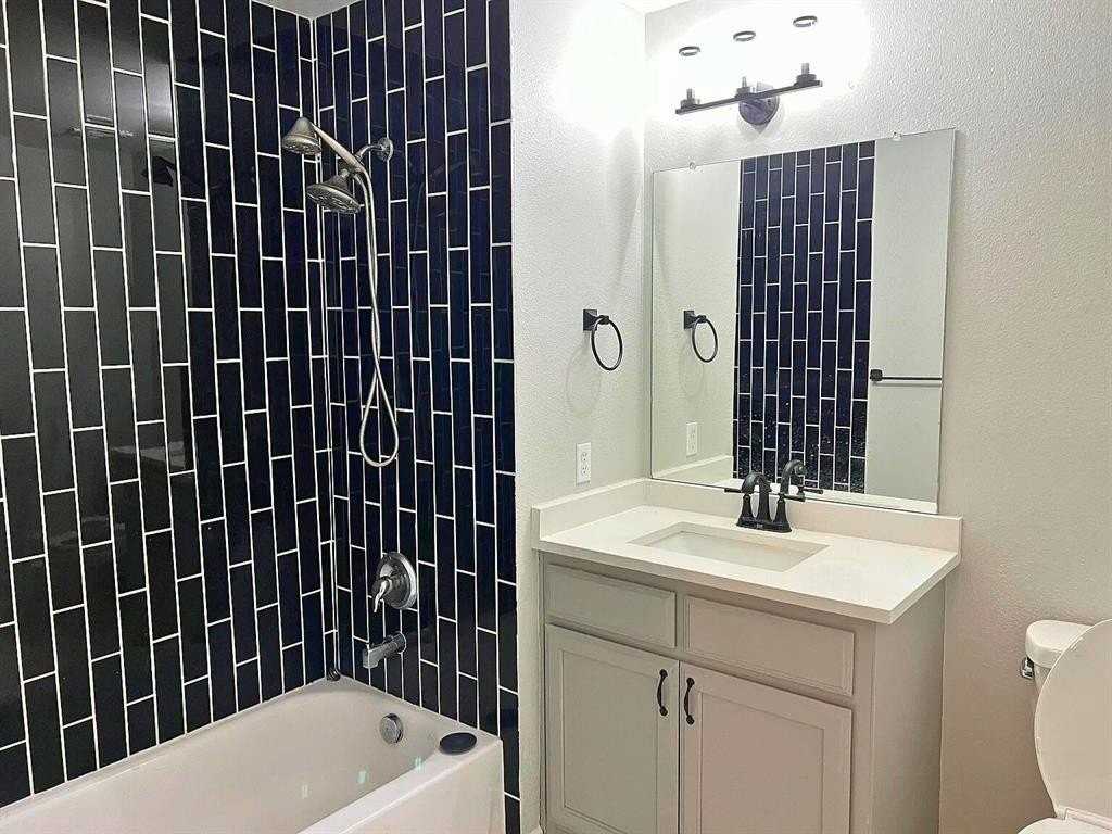 2619 Stephenson Dr - Photo 6 of 12