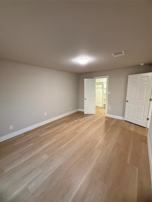 4405 Vermont Ave - Photo 3 of 9