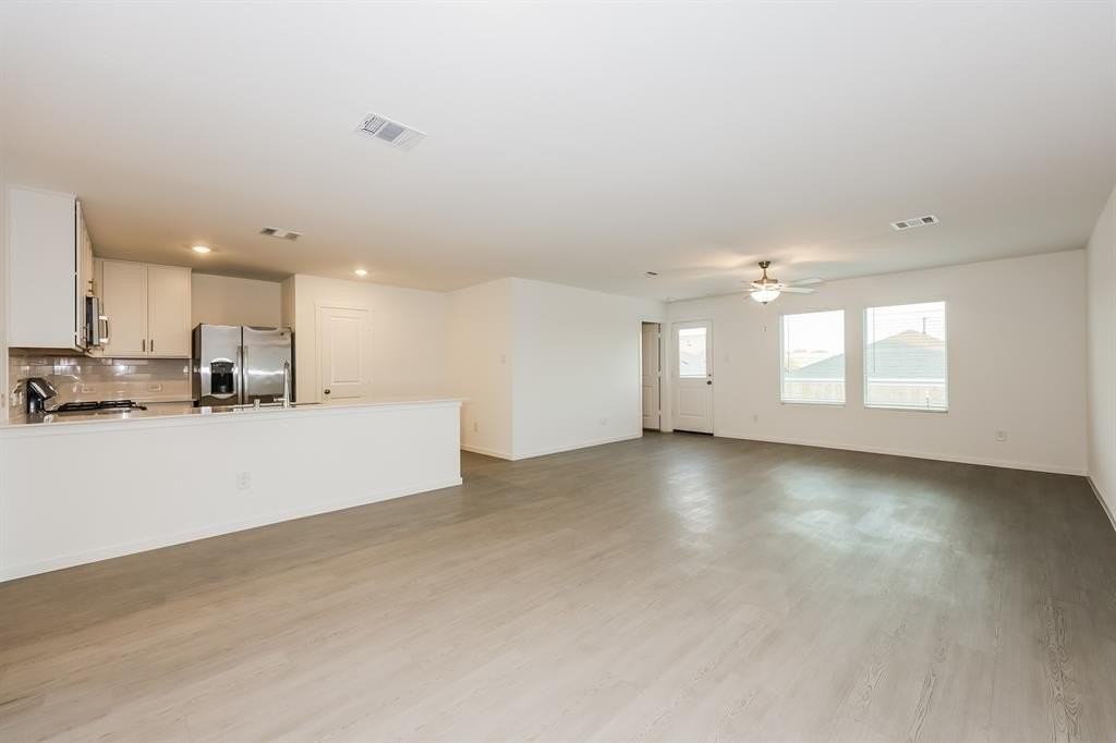 2741 Center Creek Ln - Photo 5 of 18