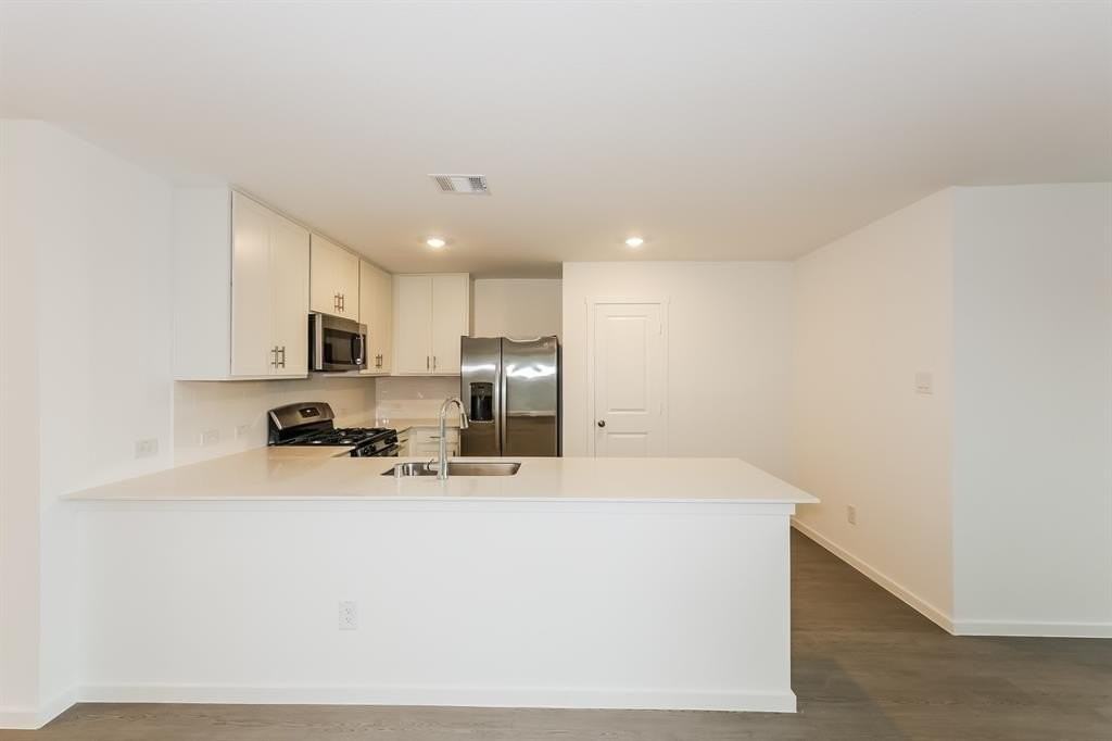 2741 Center Creek Ln - Photo 6 of 18