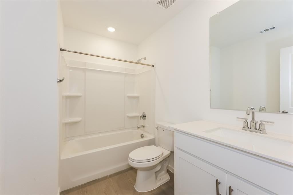 2741 Center Creek Ln - Photo 7 of 18