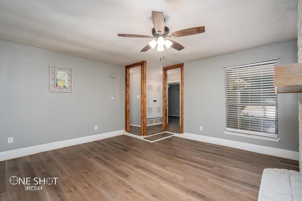 3216 Chimney Rock Rd - Photo 6 of 24