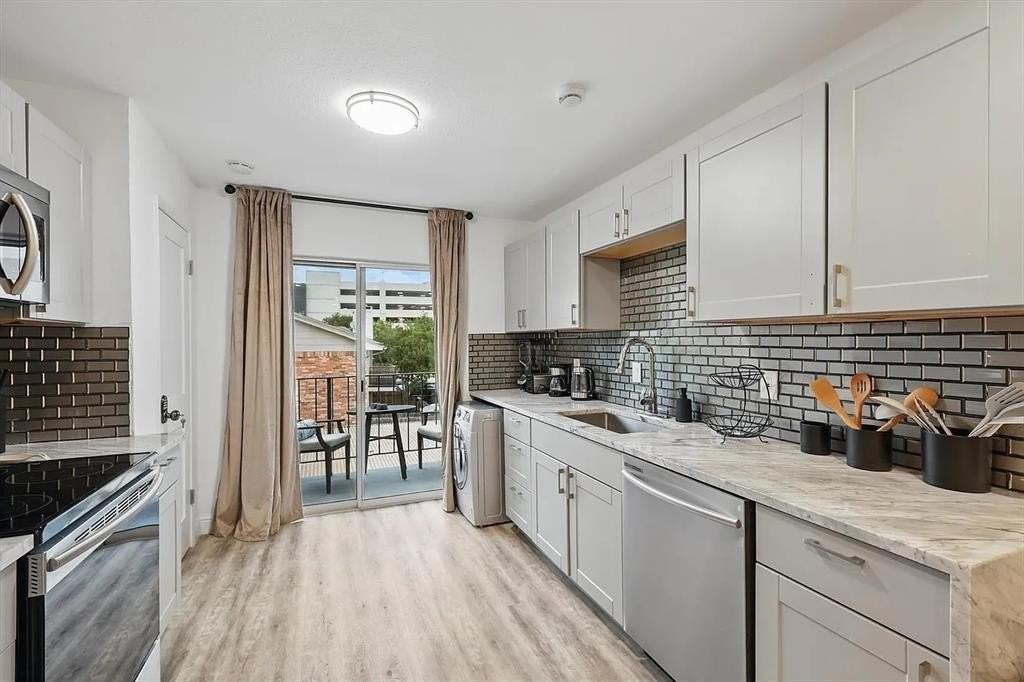 8083 Meadow Rd #225 - Photo 4 of 22