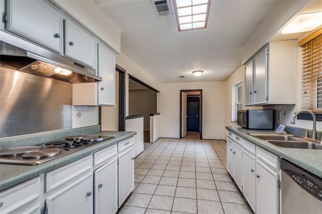 718 Knollridge Dr - Photo 6 of 12