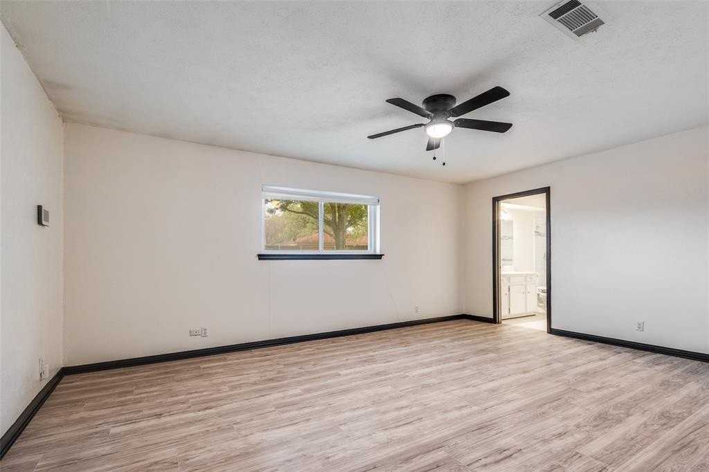 718 Knollridge Dr - Photo 7 of 12