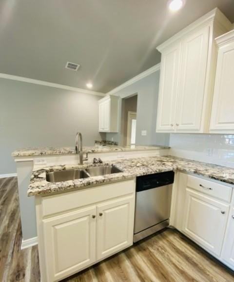 716 S Main St #718 - Photo 6 of 12