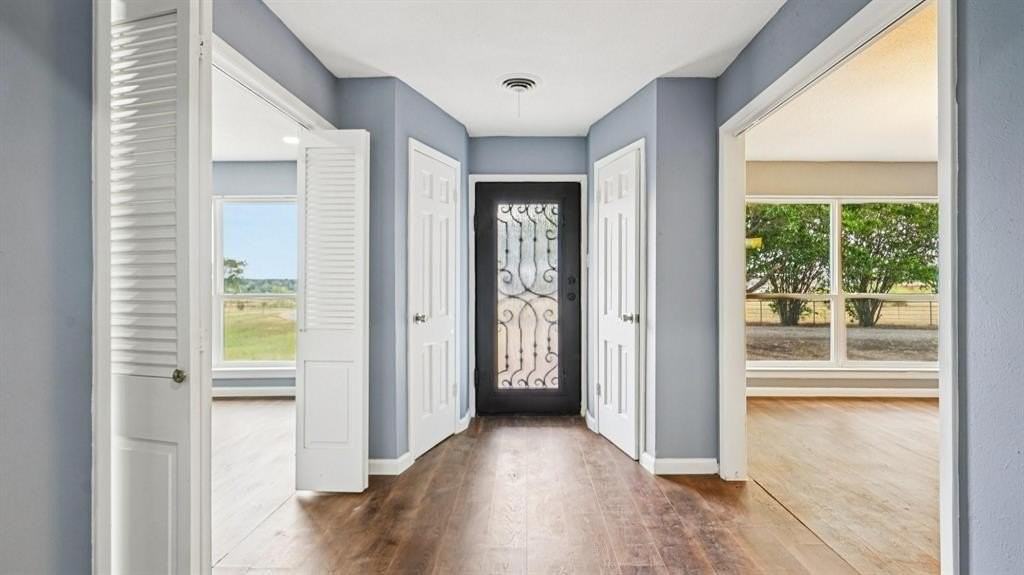 1222 Golden Hoof Dr - Photo 3 of 29