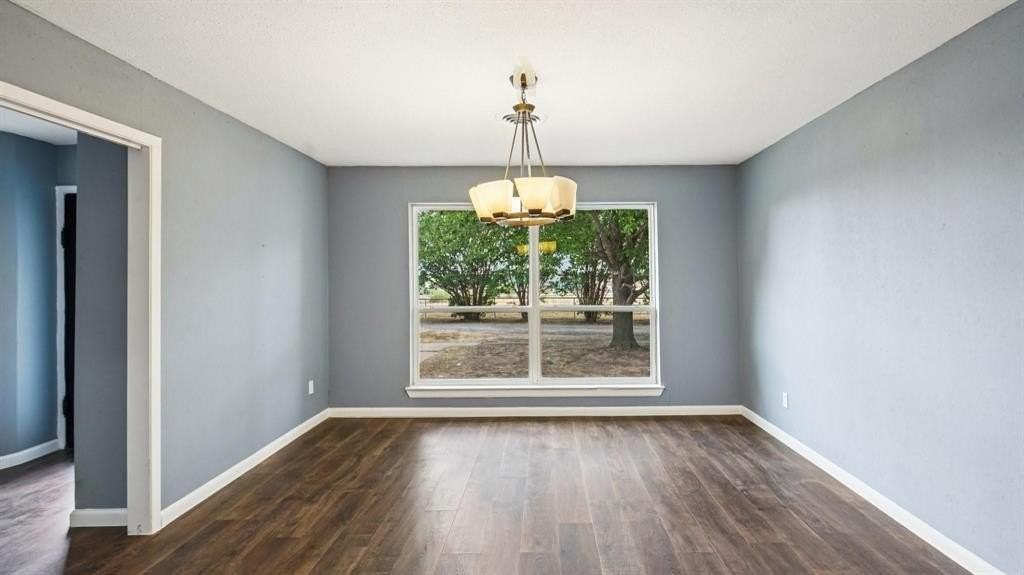 1222 Golden Hoof Dr - Photo 7 of 29