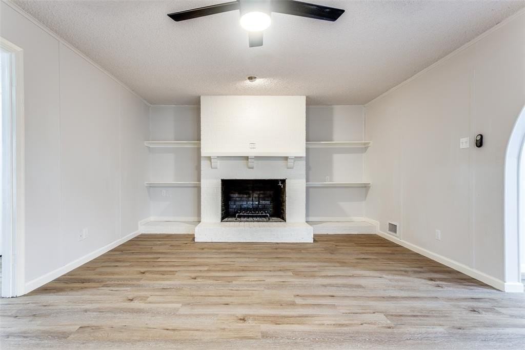 826 Wildgrove Dr - Photo 3 of 25