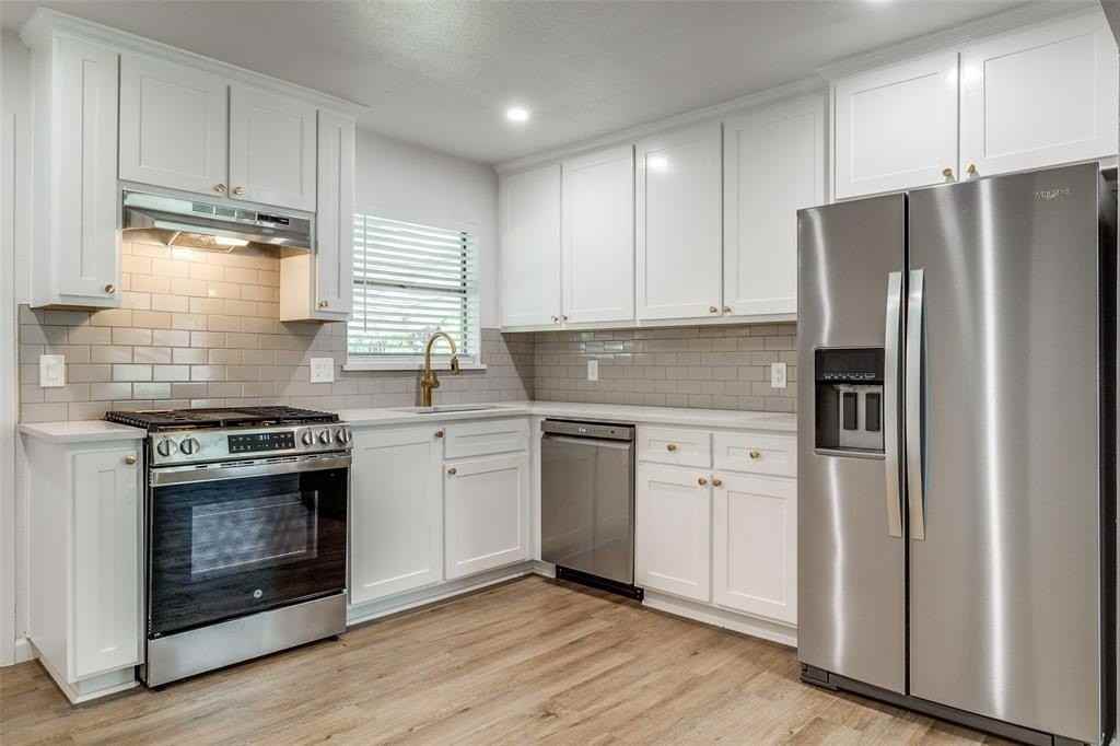 2351 Healey Dr - Photo 4 of 12