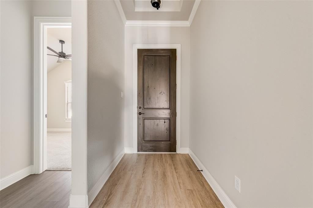 1905 Graham Way - Photo 3 of 20