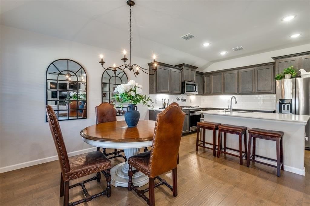 10636 Enchanted Rock Way - Photo 7 of 28