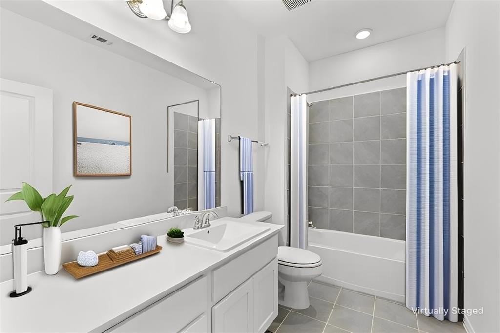 7573 Laburnam Rd - Photo 6 of 17