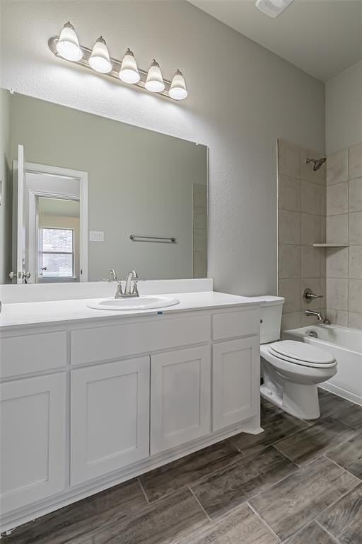 422 Oleander Dr - Photo 6 of 36