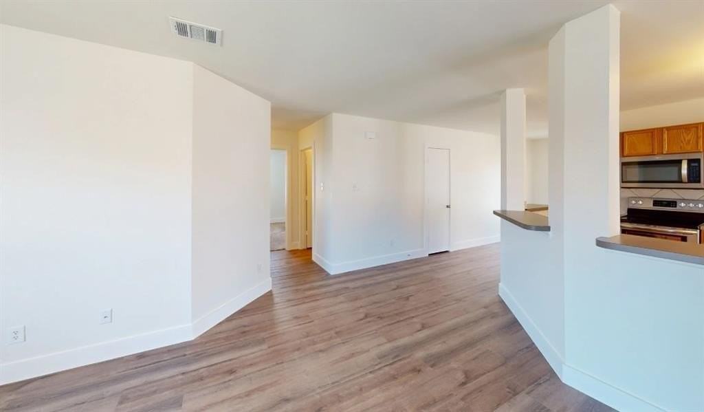 9612 Thomas Jefferson Dr - Photo 6 of 19