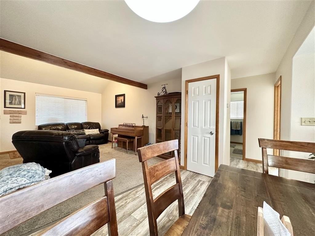 1103 31st St - Photo 5 of 29