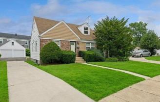 551 Emerson St - Photo 1 of 1