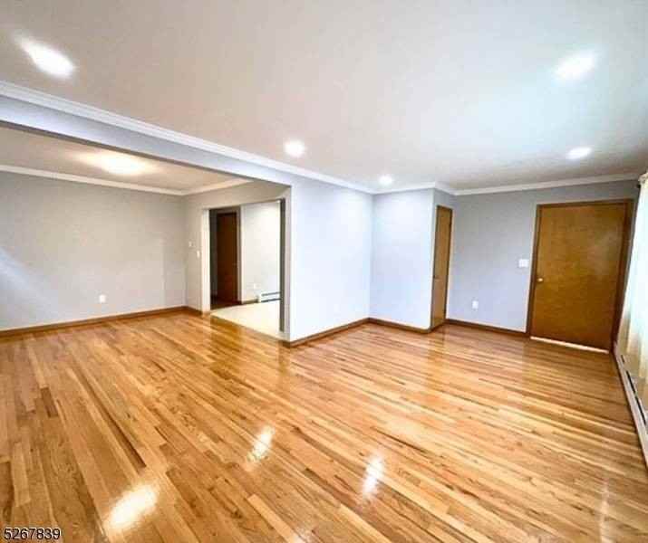 400 Kennedy Dr - Photo 2 of 10