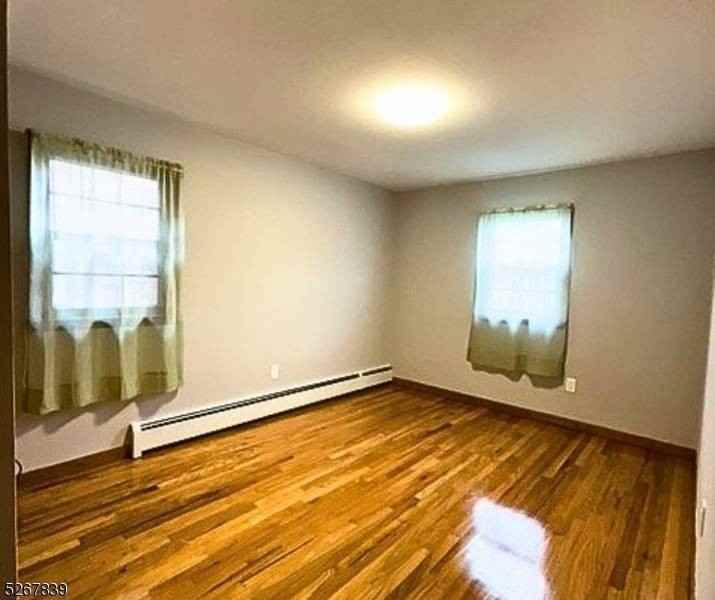 400 Kennedy Dr - Photo 7 of 10