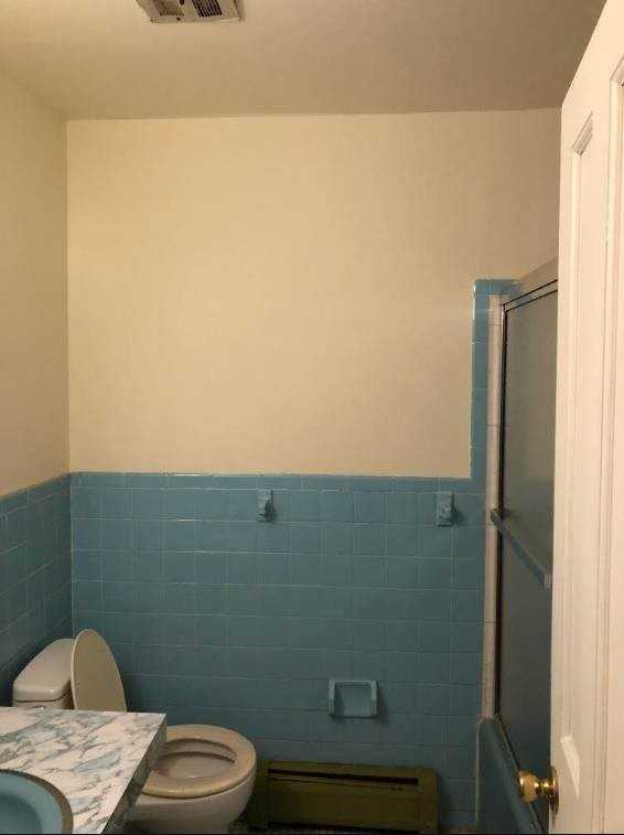 4533 160th St #3TOP3rdFL - Photo 7 of 9