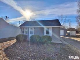 2022 W Richwoods Blvd - Photo 1 of 1