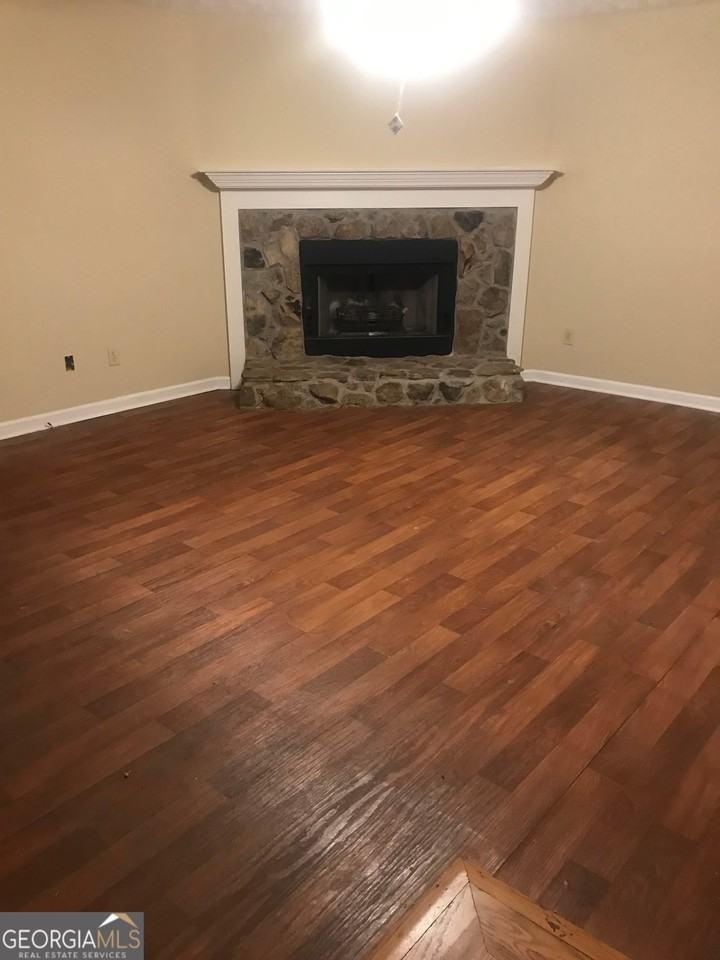 218 Benton Flds - Photo 6 of 12