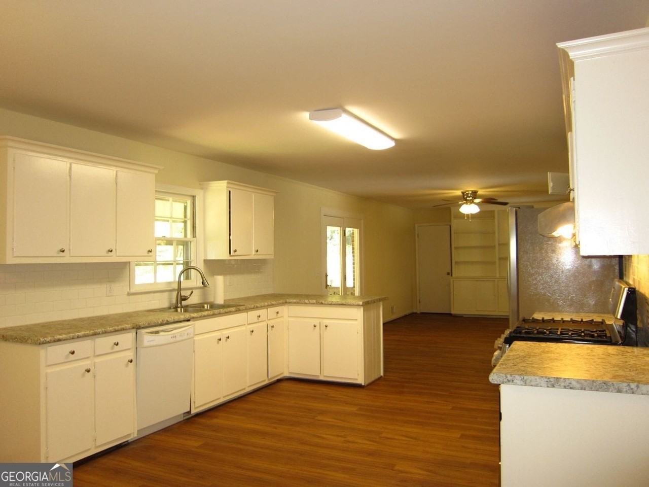 1740 Samaria Trl - Photo 7 of 30