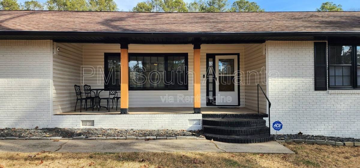 1240 Flat Rock Rd - Photo 2 of 10