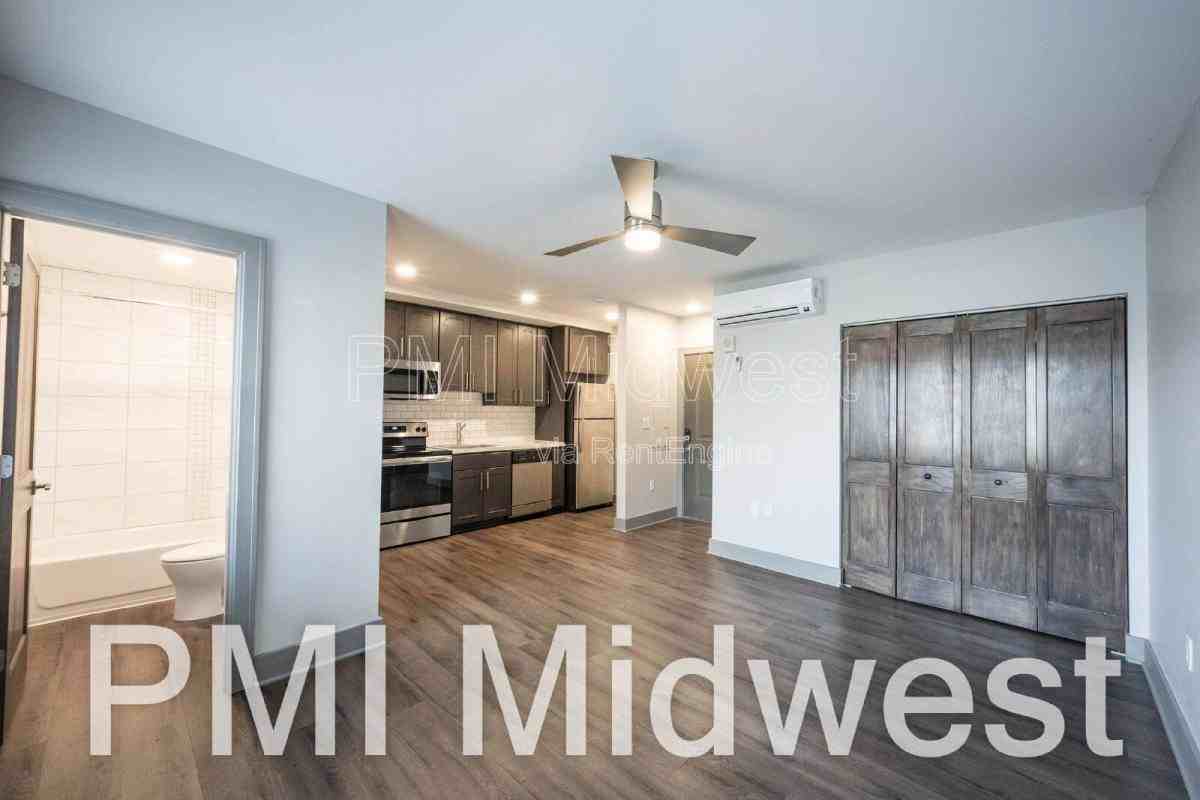 1309 N Pennsylvania St #102 - Photo 5 of 10