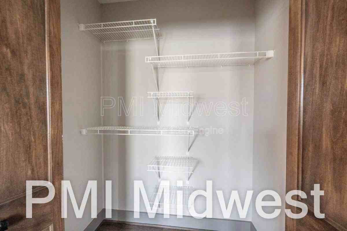 1309 N Pennsylvania St #102 - Photo 7 of 10