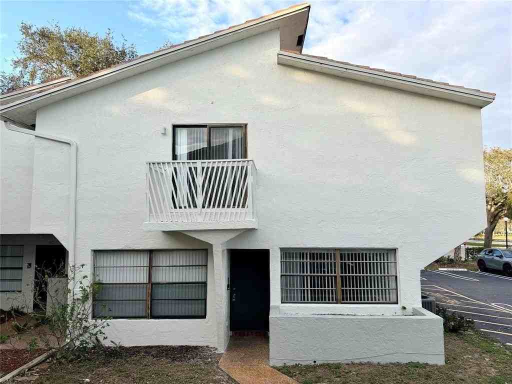 2580 Coral Springs Dr