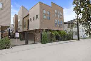 featured image of 1420 Wilson St